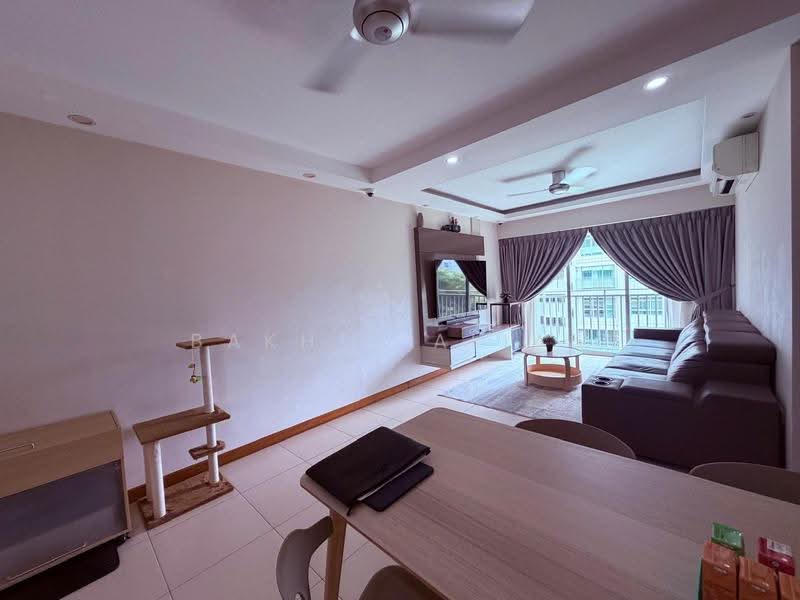 288B Punggol Place, 288B Punggol Place, Hougang / Punggol / Sengkang, 3 Bedrooms, 1,044 sqft, HDB Flat For Sale, by Bakhit Alias, 500283594 - Living Room - PropertyGuru.com.sg