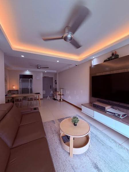 288B Punggol Place, 288B Punggol Place, Hougang / Punggol / Sengkang, 3 Bedrooms, 1,044 sqft, HDB Flat For Sale, by Bakhit Alias, 500283594 - Living Room - PropertyGuru.com.sg