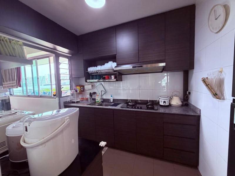 288B Punggol Place, 288B Punggol Place, Hougang / Punggol / Sengkang, 3 Bedrooms, 1,044 sqft, HDB Flat For Sale, by Bakhit Alias, 500283594 - Kitchen - PropertyGuru.com.sg