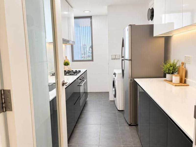 The Minton, 147 Hougang Street 11, Hougang / Punggol / Sengkang, 2 Bedrooms, 980 sqft, Condominium For Rent, by Rowanne Foong 冯瑞芬, 500283596 - Kitchen - PropertyGuru.com.sg