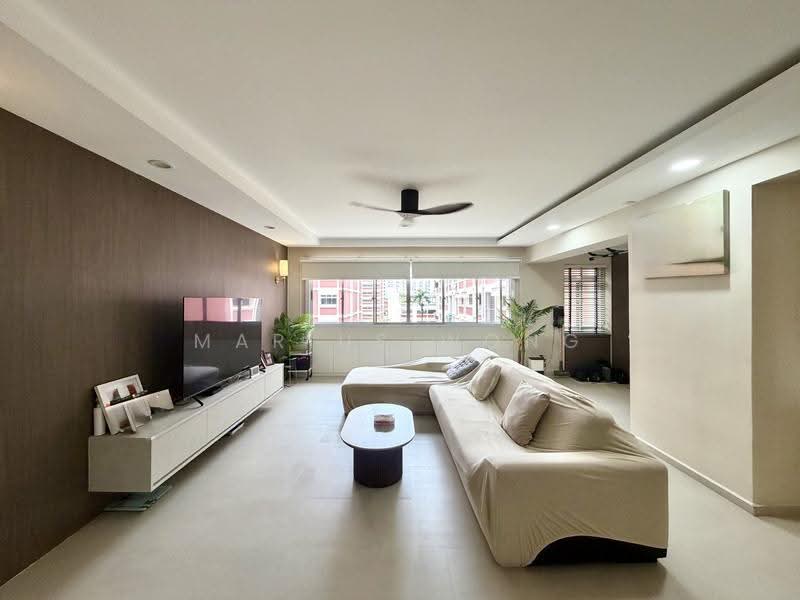 336 Tampines Street 32, 336 Tampines Street 32, Pasir Ris / Tampines, 3 Bedrooms, 1,603 sqft, HDB Flat For Sale, by Marius Wong, 500283607 - Living Room - PropertyGuru.com.sg