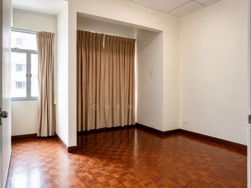 Wide Variety of Terraced House, Tanglin / Holland / Bukit Timah, 3 Bedrooms, 1,830 sqft, Terraced House For Sale, by CHEN ., 500283614 - Interior - PropertyGuru.com.sg