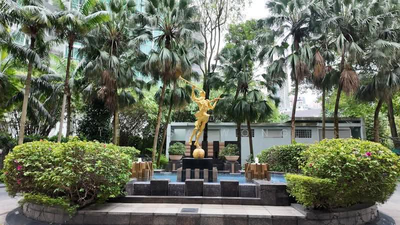 Parkview Eclat, 138 Grange Road, Tanglin / Holland / Bukit Timah, 3 Bedrooms, 2,896 sqft, Condominium For Sale, by Teresa Wong, 500283615 - Garden - PropertyGuru.com.sg
