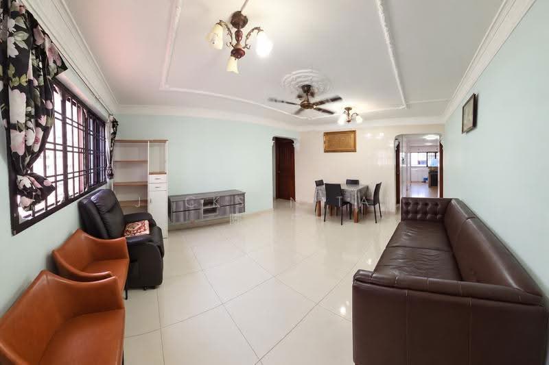 337 Hougang Avenue 7, 337 Hougang Avenue 7, Hougang / Punggol / Sengkang, 3 Bedrooms, 980 sqft, HDB Flat For Sale, by Jackson Tan 陈涣乐, 500283622 - Living Room - PropertyGuru.com.sg