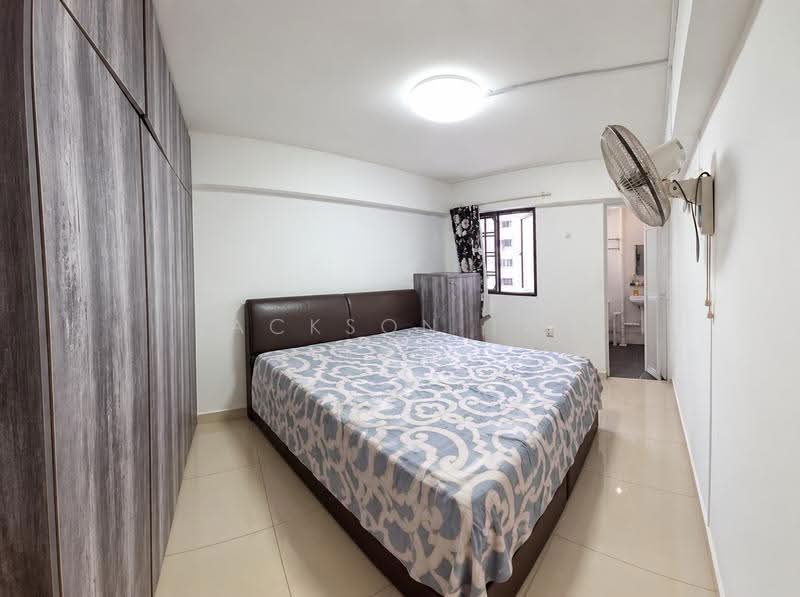 337 Hougang Avenue 7, 337 Hougang Avenue 7, Hougang / Punggol / Sengkang, 3 Bedrooms, 980 sqft, HDB Flat For Sale, by Jackson Tan 陈涣乐, 500283622 - Bedroom - PropertyGuru.com.sg