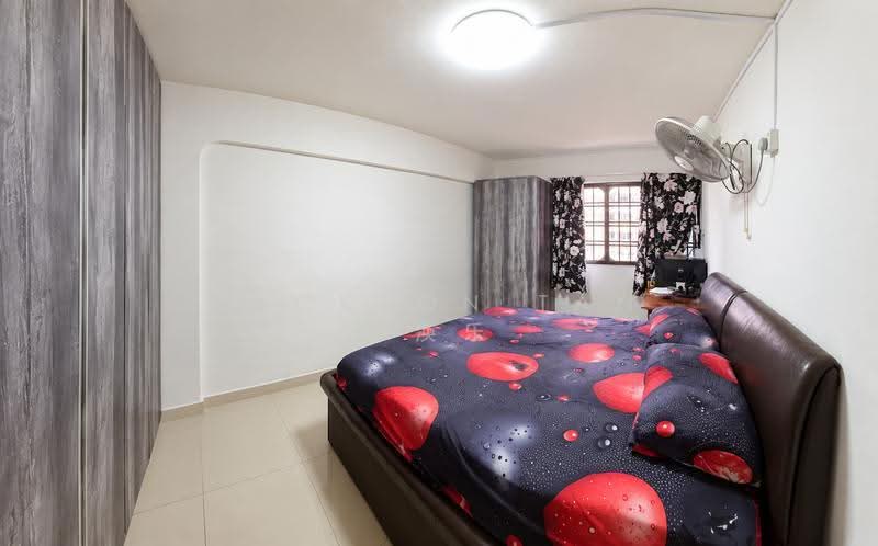 337 Hougang Avenue 7, 337 Hougang Avenue 7, Hougang / Punggol / Sengkang, 3 Bedrooms, 980 sqft, HDB Flat For Sale, by Jackson Tan 陈涣乐, 500283622 - Bedroom - PropertyGuru.com.sg