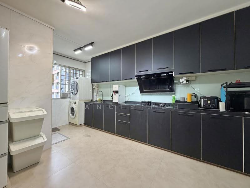420 Choa Chu Kang Avenue 4, 420 Choa Chu Kang Avenue 4, Dairy Farm / Bukit Panjang / Choa Chu Kang, Room Rental, 100 sqft, HDB Flat For Rent, by Francis Poh, 500283625 - Kitchen - PropertyGuru.com.sg
