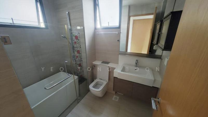 The Creek @ Bukit, 19 Toh Tuck Road, Clementi Park / Upper Bukit Timah, 3 Bedrooms, 926 sqft, Condominium For Sale, by Yeo Tong Boon, 500283627 - Bathroom - PropertyGuru.com.sg