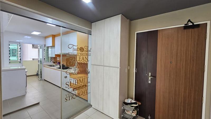 280B Sengkang East Avenue, 280B Sengkang East Avenue, Hougang / Punggol / Sengkang, 3 Bedrooms, 1,206 sqft, HDB Flat For Sale, by Sam Chin, 500283633 - Kitchen - PropertyGuru.com.sg