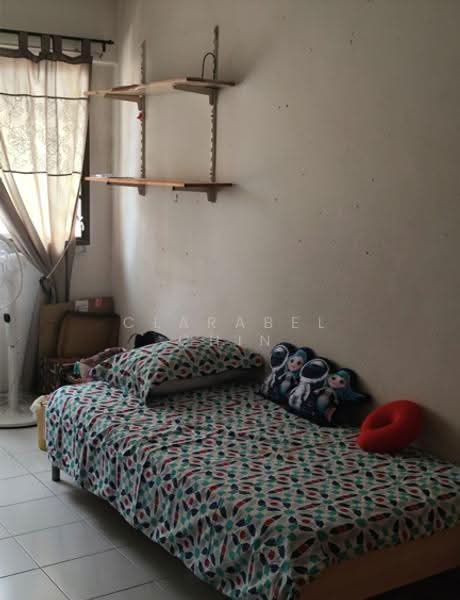 433 Hougang Avenue 8, 433 Hougang Avenue 8, Hougang / Punggol / Sengkang, 4 Bedrooms, 1,313 sqft, HDB Flat For Rent, by Clarabel Chin, 500283646 - Bedroom - PropertyGuru.com.sg