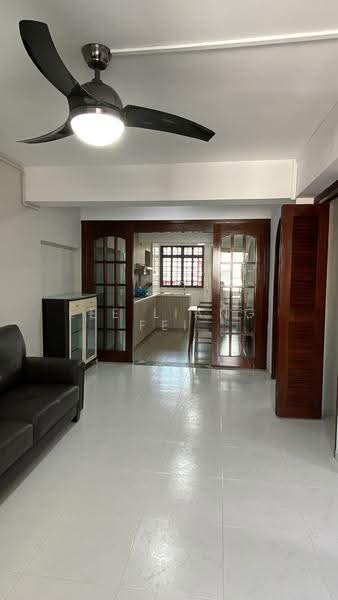 128 Bukit Merah View, 128 Bukit Merah View, Alexandra / Commonwealth, 2 Bedrooms, 700 sqft, HDB Flat For Sale, by Lee Liang Fei, 500283662 - Living Room - PropertyGuru.com.sg