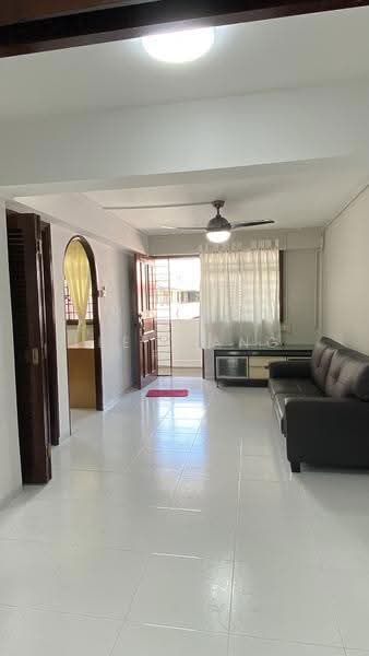128 Bukit Merah View, 128 Bukit Merah View, Alexandra / Commonwealth, 2 Bedrooms, 700 sqft, HDB Flat For Sale, by Lee Liang Fei, 500283662 - Living Room - PropertyGuru.com.sg