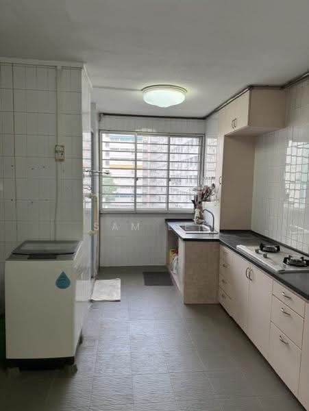 122 Teck Whye Lane, 122 Teck Whye Lane, Dairy Farm / Bukit Panjang / Choa Chu Kang, 3 Bedrooms, 1,141 sqft, HDB Flat For Sale, by Sam Lee, 500283667 - Kitchen - PropertyGuru.com.sg