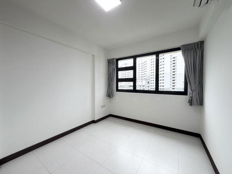 266C Punggol Way, 266C Punggol Way, Hougang / Punggol / Sengkang, 3 Bedrooms, 990 sqft, HDB Flat For Sale, by Eunice Koh, 500283671 - PropertyGuru.com.sg