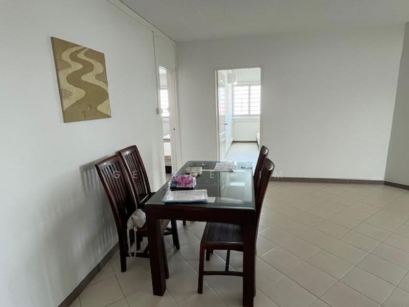 117 Bukit Batok West Avenue 6, 117 Bukit Batok West Avenue 6, Dairy Farm / Bukit Panjang / Choa Chu Kang, 3 Bedrooms, 1,421 sqft, HDB Flat For Sale, by George Lim, 500283673 - Dining Room - PropertyGuru.com.sg