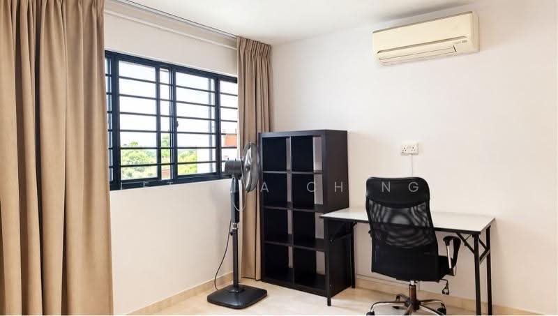 531 Bukit Batok Street 51, 531 531, Dairy Farm / Bukit Panjang / Choa Chu Kang, 1 Bedroom, 100 sqft, HDB Flat For Rent, by Leticia Ching, 500283686 - PropertyGuru.com.sg