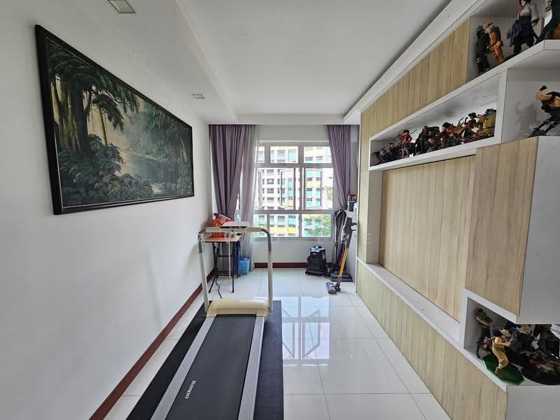488D Choa Chu Kang Avenue 5, 488D Choa Chu Kang Avenue 5, Dairy Farm / Bukit Panjang / Choa Chu Kang, 3 Bedrooms, 1,216 sqft, HDB Flat For Sale, by David Lee, 500283687 - Living Room - PropertyGuru.com.sg