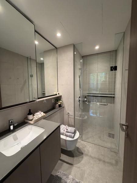 Norwood Grand, Admiralty / Woodlands, 4 Bedrooms, 1,313 sqft, Condominium For Sale, by Sharon Goh, 500283694 - Bathroom - PropertyGuru.com.sg
