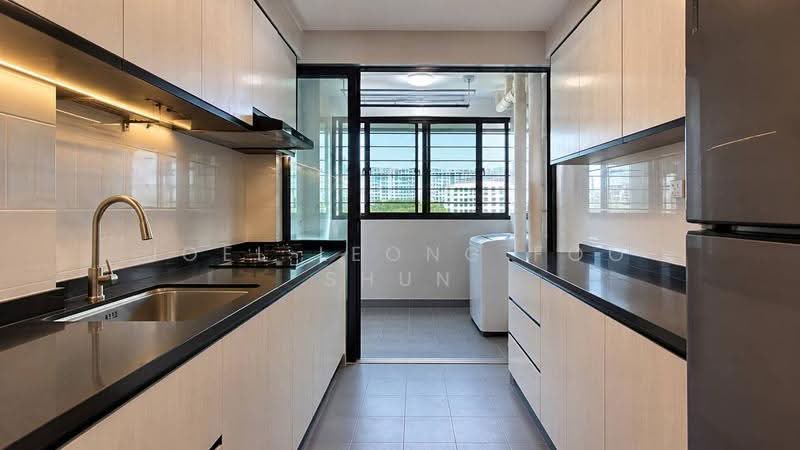 449 Bukit Panjang Ring Road, 449 Bukit Panjang Ring Road, Dairy Farm / Bukit Panjang / Choa Chu Kang, 3 Bedrooms, 1,302 sqft, HDB Flat For Sale, by Joel Leong Foo Shun, 500283704 - Kitchen - PropertyGuru.com.sg