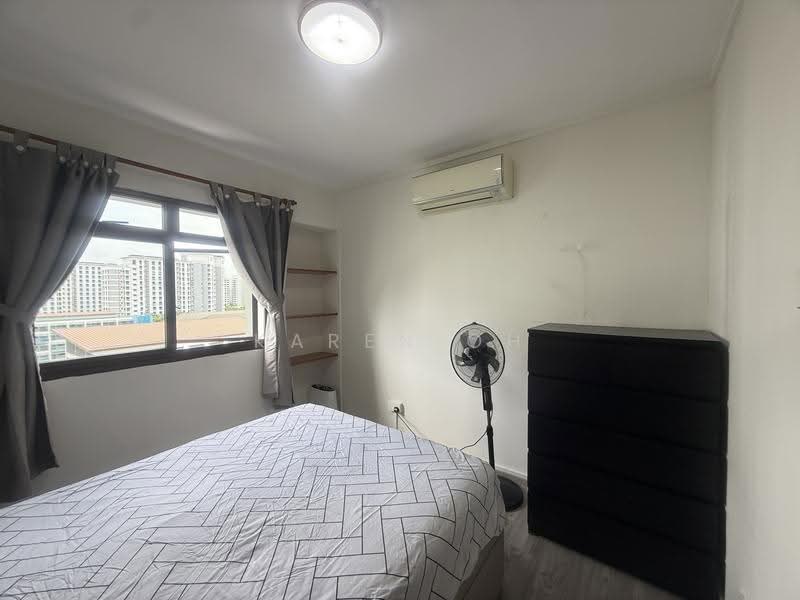 196 Rivervale Drive, 196 Rivervale Drive, Hougang / Punggol / Sengkang, Room Rental, 100 sqft, HDB Flat For Rent, by Karen Oh, 500283706 - Bedroom - PropertyGuru.com.sg