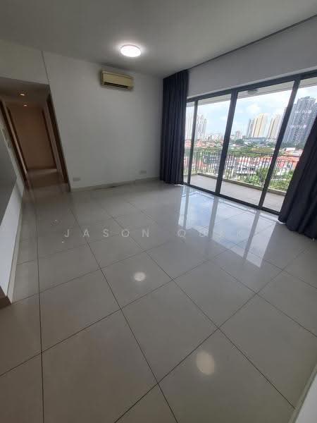 The Infiniti, 39D West Coast Park, Buona Vista / West Coast / Clementi New Town, 3 Bedrooms, 1,302 sqft, Condominium For Sale, by Jason Quek, 500283718 - Living Room - PropertyGuru.com.sg