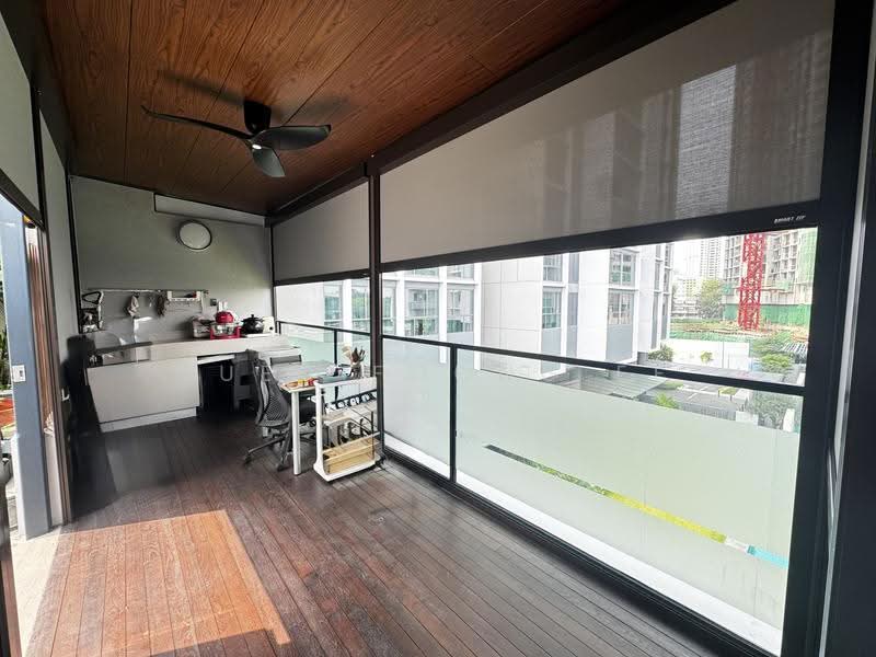 One Holland Village Residences, 3 Holland Village Way, Tanglin / Holland / Bukit Timah, 2 Bedrooms, 1,087 sqft, Condominium For Sale, by Yuen Foong Ee, 500283736 - Roof Terrace - PropertyGuru.com.sg