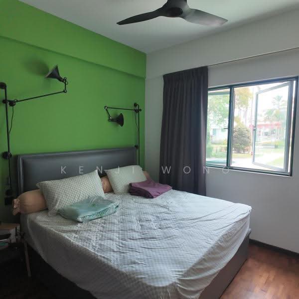 Stratford Court, 41A Bedok Ria Crescent, Bedok / Upper East Coast, 2 Bedrooms, 915 sqft, Condominium For Rent, by Kenji Wong, 500283744 - Bedroom - PropertyGuru.com.sg