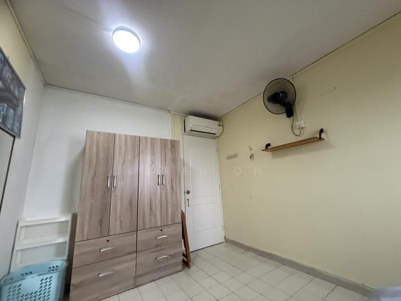 47 Teban Gardens Road, 47 Teban Gardens Road, Boon Lay / Jurong / Tuas, Room Rental, 100 sqft, HDB Flat For Rent, by Karen Oh, 500283751 - Bedroom - PropertyGuru.com.sg
