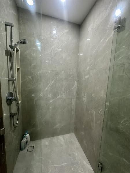 Dairy Farm Residences, 8 Dairy Farm Lane, Dairy Farm / Bukit Panjang / Choa Chu Kang, 2 Bedrooms, 764 sqft, Condominium For Sale, by Angie Lua, 500283753 - Bathroom - PropertyGuru.com.sg