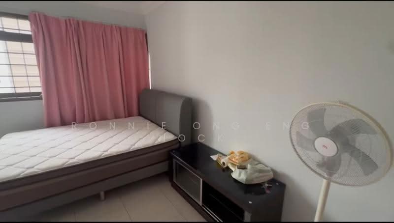 290C Bukit Batok East Avenue 3, 290C Bukit Batok East Avenue 3, Dairy Farm / Bukit Panjang / Choa Chu Kang, Room Rental, 120 sqft, HDB Flat For Rent, by Ronnie Ong Eng Hock, 500283757 - Bedroom - PropertyGuru.com.sg