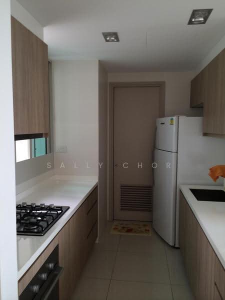 Optima @ Tanah Merah, 82 Tanah Merah Kechil Avenue, Bedok / Upper East Coast, 3 Bedrooms, 1,901 sqft, Apartment For Sale, by Sally Chor, 500283758 - Kitchen - PropertyGuru.com.sg