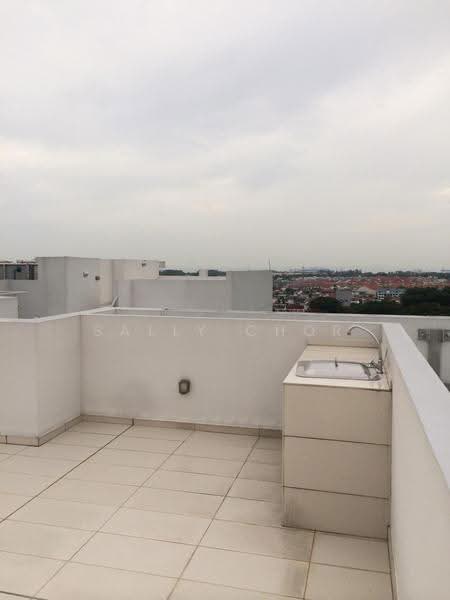 Optima @ Tanah Merah, 82 Tanah Merah Kechil Avenue, Bedok / Upper East Coast, 3 Bedrooms, 1,901 sqft, Apartment For Sale, by Sally Chor, 500283758 - Exterior - PropertyGuru.com.sg