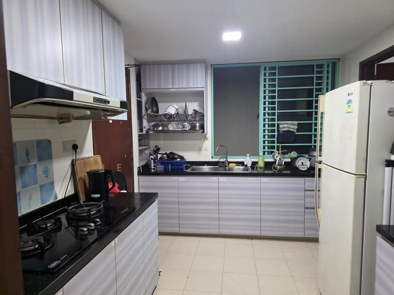 Hazel Park Condo, 15 Hazel Park Condo, Dairy Farm / Bukit Panjang / Choa Chu Kang, Room Rental, 70 sqft, Condominium For Rent, by Jessica Bao, 500283767 - Kitchen - PropertyGuru.com.sg