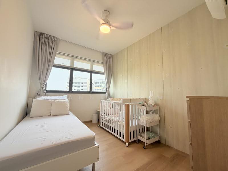 624B Tampines Ave 12, , 3 Bedrooms, 1,001 sqft, HDB Flat For Sale, by Vanneza Lim, 500283769 - Bedroom - PropertyGuru.com.sg