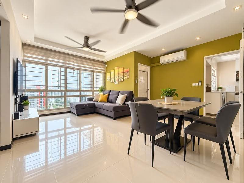 269A Compassvale Link, 269A Compassvale Link, Hougang / Punggol / Sengkang, 3 Bedrooms, 969 sqft, HDB Flat For Sale, by Geraldine Koh, 500283784 - Living Room - PropertyGuru.com.sg