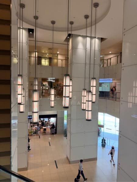 International Plaza, 10 Anson Road, Chinatown / Tanjong Pagar, 227 sqft, Other Retail For Rent, by Jackson Chia, 500283786 - Lobby - CommercialGuru.com.sg