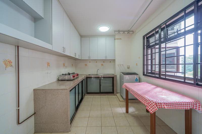 185 Bedok North Road, 185 Bedok North Road, Bedok / Upper East Coast, 3 Bedrooms, 92 sqft, HDB Flat For Sale, by Kelvin Tan, 500283791 - Kitchen - PropertyGuru.com.sg