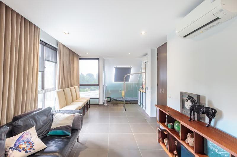Wak Hassan Drive, Wak Hassan Drive, Inggu Road, Penaga Place, kerong Lane,, Sembawang / Yishun, 4 Bedrooms, 7,442 sqft, Semi-Detached House For Sale, by Angela Tan, 500283793 - Living Room - PropertyGuru.com.sg