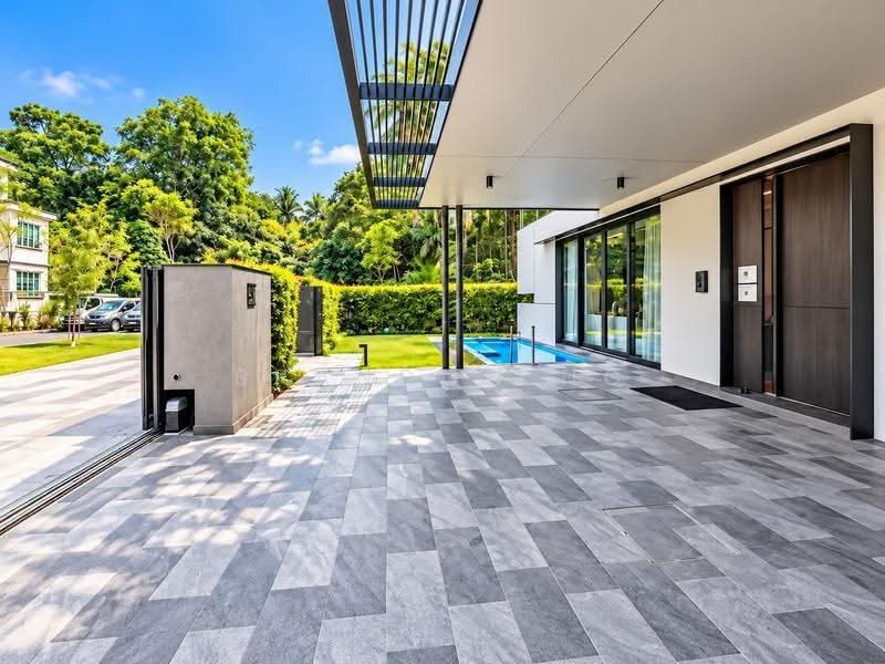 **LANDED7772** BRAND NEW SEMI-DETACHED NEAR SWISS VIEW, Clementi Park / Upper Bukit Timah, 5 Bedrooms, 5,436 sqft, Semi-Detached House For Sale, by Brandon Ng, 500283796 - Exterior - PropertyGuru.com.sg
