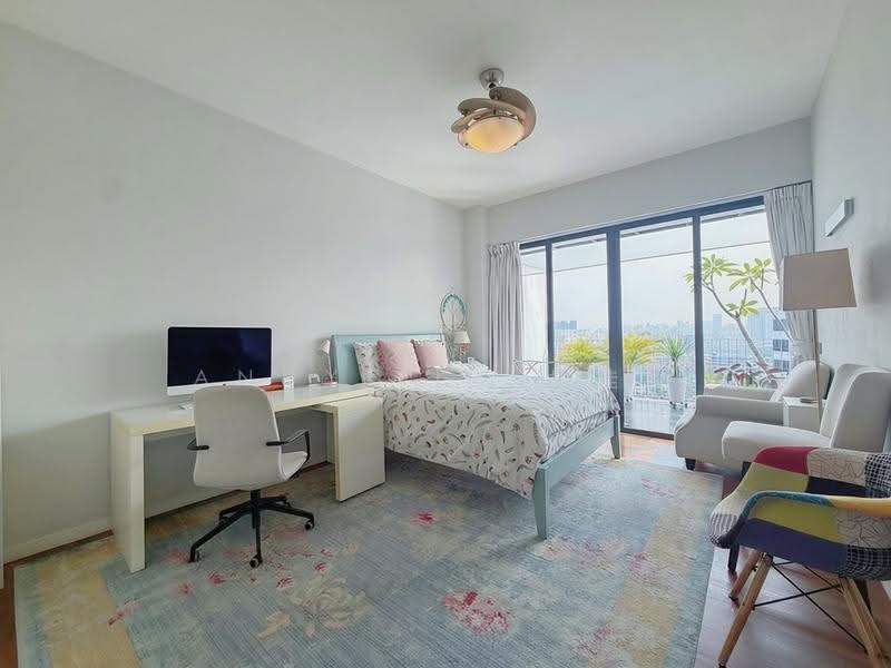 The Interlace, 218 Depot Road, Harbourfront / Telok Blangah, 4 Bedrooms, 3,208 sqft, Condominium For Sale, by Andy Lim 林佳俊, 500283808 - Bedroom - PropertyGuru.com.sg