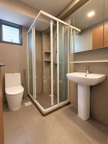 348B Yishun Avenue 11, 348B Yishun Avenue 11, Sembawang / Yishun, 3 Bedrooms, 990 sqft, HDB Flat For Sale, by Dane Kau 高国豪, 500283812 - Bathroom - PropertyGuru.com.sg