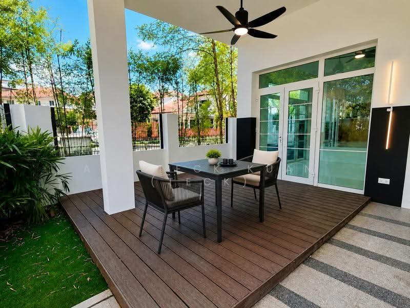 Watten Estate | RGPS | NYPS | Reno in 2022, Watten, Greenwood, Hillcrest, Shelford, Newton / Novena, 5 Bedrooms, 4,200 sqft, Semi-Detached House For Sale, by Ang Teck Kuan (Teck), 500283815 - Exterior - PropertyGuru.com.sg
