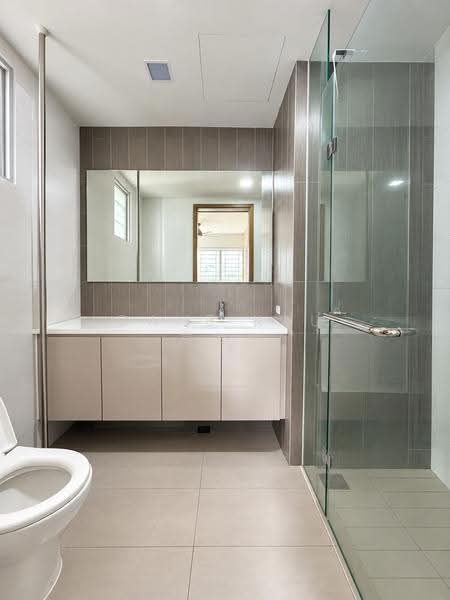 CityLife @ Tampines, Pasir Ris / Tampines, 2 Bedrooms, 786 sqft, Condominium For Sale, by Dane Kau 高国豪, 500283819 - Bathroom - PropertyGuru.com.sg