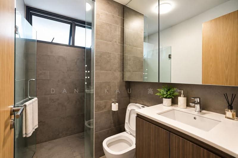 Parc Olympia, 54 Flora Drive, Changi Airport / Changi Village, 4 Bedrooms, 1,872 sqft, Condominium For Sale, by Dane Kau 高国豪, 500283825 - Bathroom - PropertyGuru.com.sg