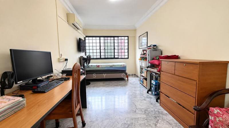 531 Serangoon North Avenue 4, 531 Serangoon North Avenue 4, Hougang / Punggol / Sengkang, 3 Bedrooms, 1,108 sqft, HDB Flat For Sale, by Krisy Chen, 500283835 - Study - PropertyGuru.com.sg