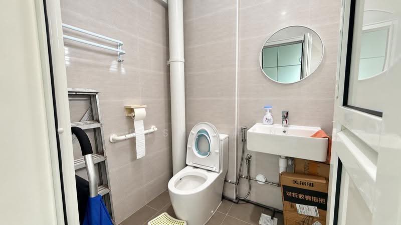 531 Serangoon North Avenue 4, 531 Serangoon North Avenue 4, Hougang / Punggol / Sengkang, 3 Bedrooms, 1,108 sqft, HDB Flat For Sale, by Krisy Chen, 500283835 - Bathroom - PropertyGuru.com.sg