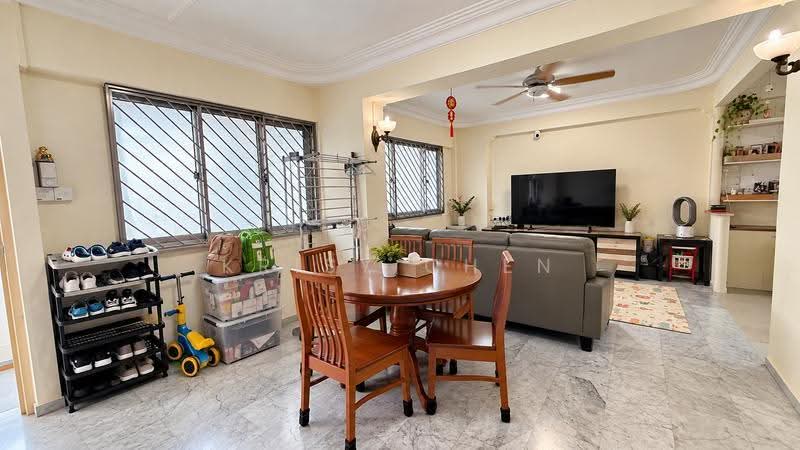 531 Serangoon North Avenue 4, 531 Serangoon North Avenue 4, Hougang / Punggol / Sengkang, 3 Bedrooms, 1,108 sqft, HDB Flat For Sale, by Krisy Chen, 500283835 - Living Room - PropertyGuru.com.sg