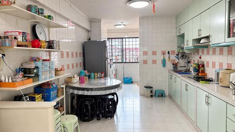 531 Serangoon North Avenue 4, 531 Serangoon North Avenue 4, Hougang / Punggol / Sengkang, 3 Bedrooms, 1,108 sqft, HDB Flat For Sale, by Krisy Chen, 500283835 - Kitchen - PropertyGuru.com.sg