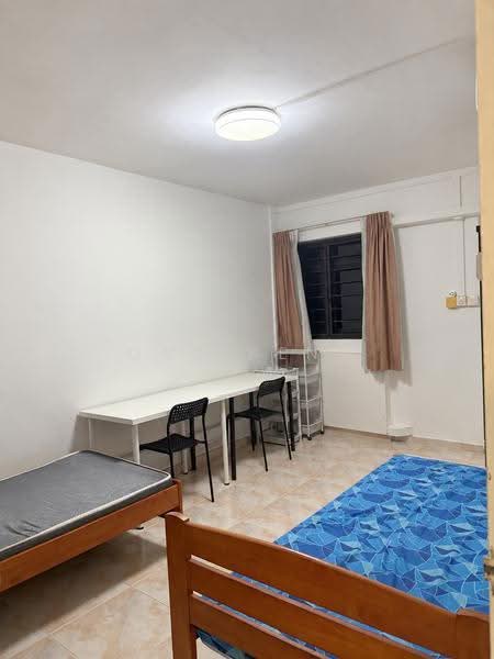 308 Clementi Avenue 4, 308 Clementi Avenue 4, Buona Vista / West Coast / Clementi New Town, 3 Bedrooms, 721 sqft, HDB Flat For Rent, by Ong Beng Yew, 500283851 - Bedroom - PropertyGuru.com.sg