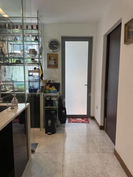 Hillsta, Phoenix Road, Dairy Farm / Bukit Panjang / Choa Chu Kang, 5 Bedrooms, 3,230 sqft, Condominium For Sale, by Selina Tan 陈美琏, 500283857 - Kitchen - PropertyGuru.com.sg